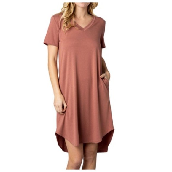 Acting Pro Dresses & Skirts - Acting Pro Women's V-Neck Dress w/ Side Pockets, L